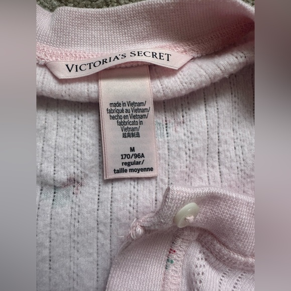 Victoria’s Secret Pink Floral Thermal Pajama Set Womens Medium Henley - Picture 2 of 4